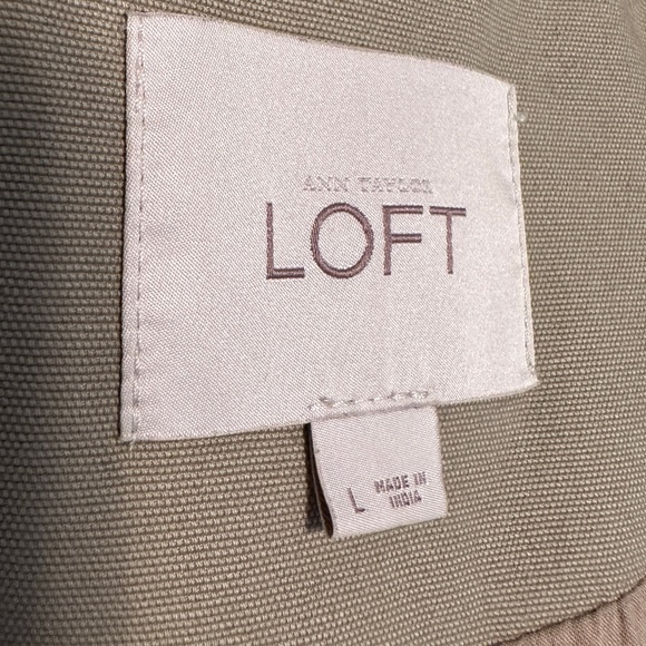 Ann Taylor LOFT Khaki Trench Coat - Picture 6 of 8